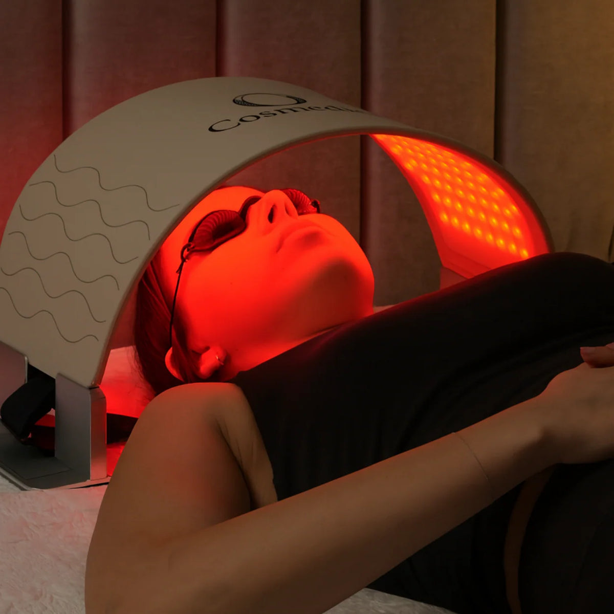 O Flex LED Light Therapy Device