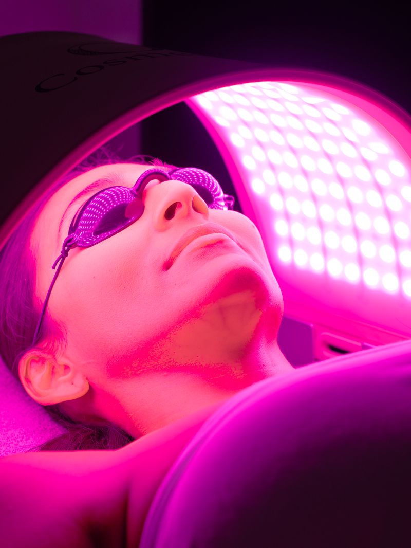 O Flex LED Light Therapy Device