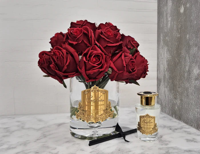 Luxury Grand Rose Bud Bouquet - Red - Gold Badge - LRB04