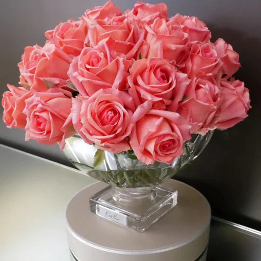Luxury Grand Rose Bud Bouquet - White Peach