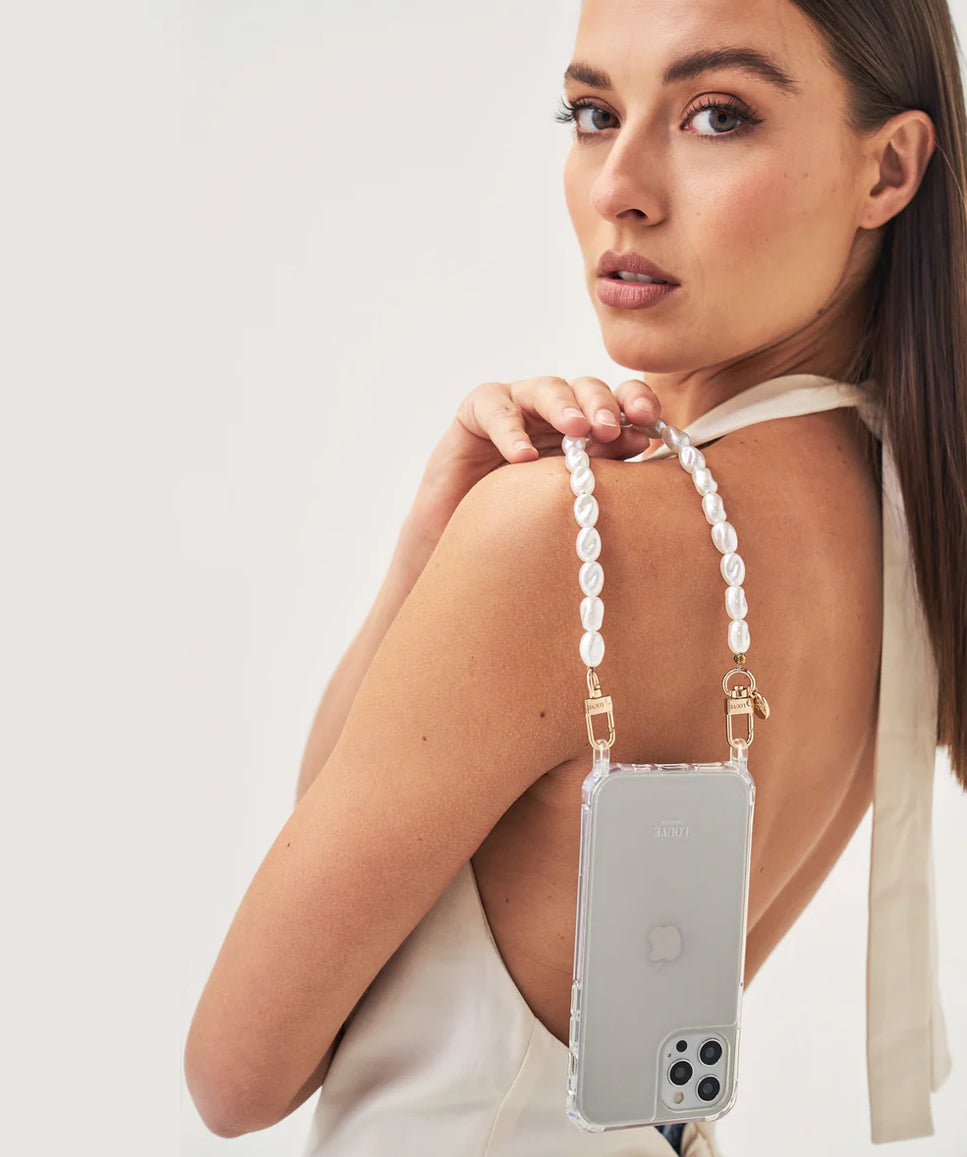 Louve Pearl chain wristlet