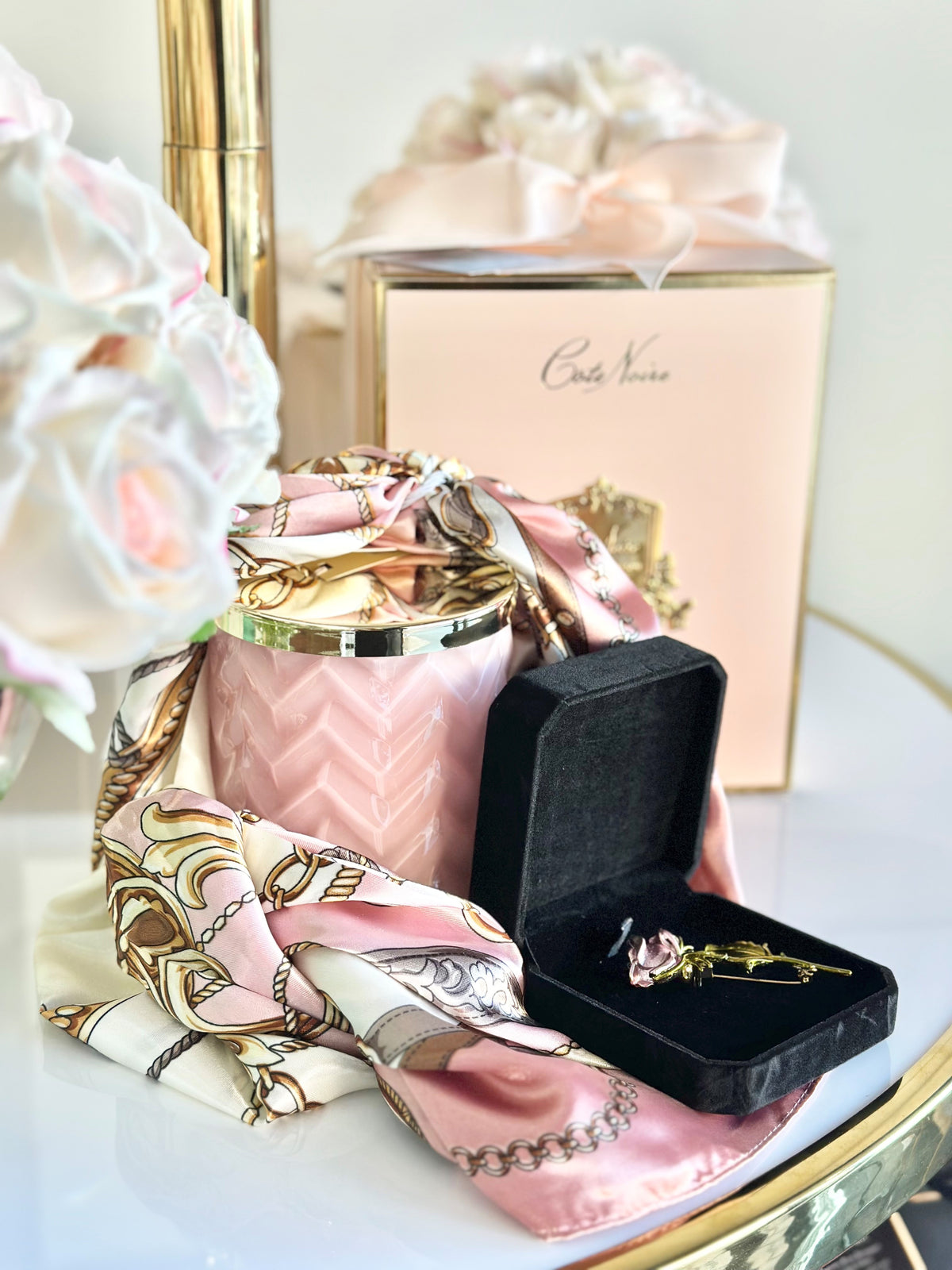Herringbone Candle &amp; Rose Lid With Scarf Pink - Charente Rose